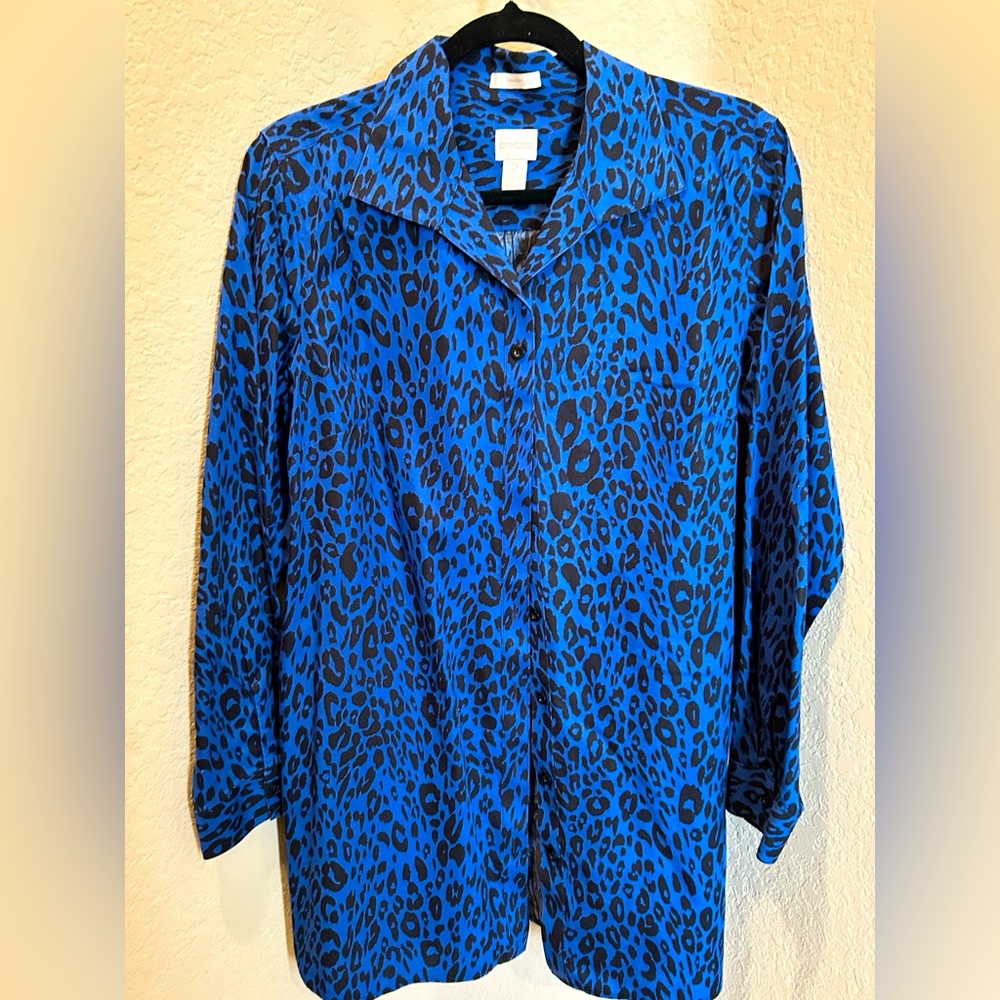 Tunic style blouse with animal print pattern